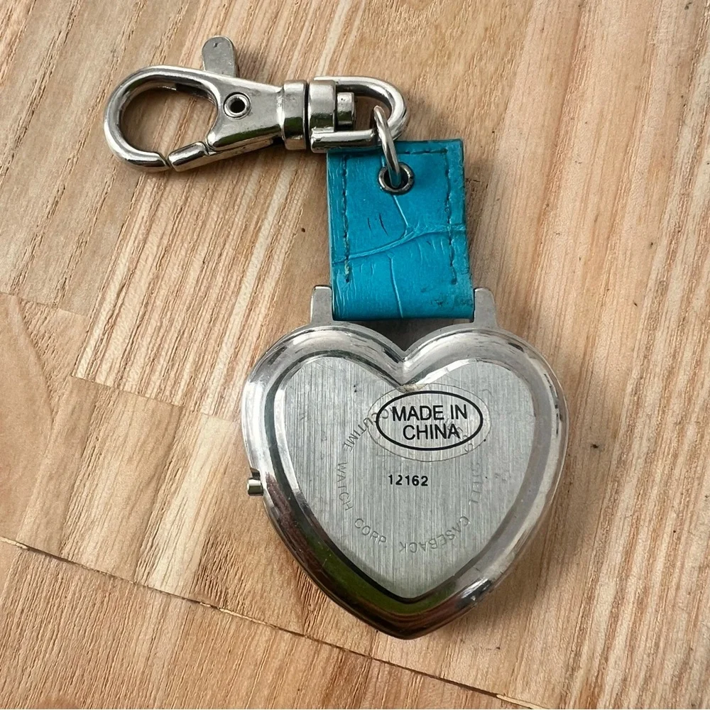 Kessaris blue heart bag charm keychain watch NEW BATTERY